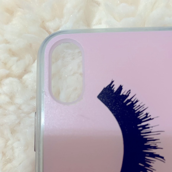 Eyelashes and Makeup iPhone XS case! 💄 - Picture 2 of 2